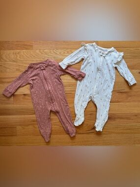 Little Star Organic Baby Girl Sleepers, Size 6-9 Months, 100% Cotton